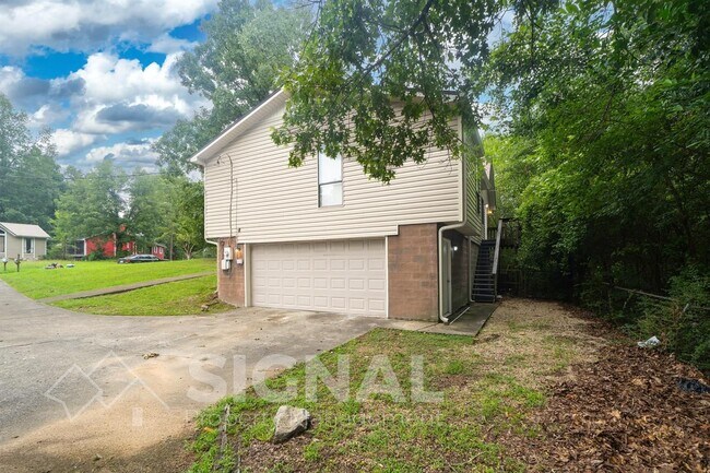 Building Photo - 3037 Apple Valley Ln