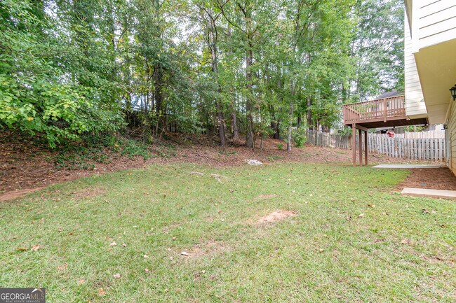 Building Photo - 705 Oxford Crest Ct NW