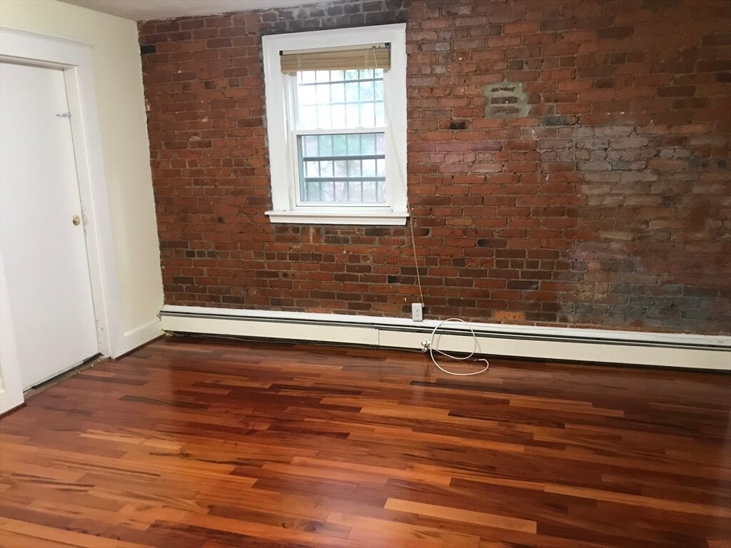Building Photo - 39 South St