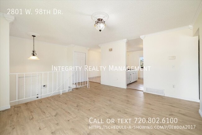 Building Photo - 2801 W 98th Dr