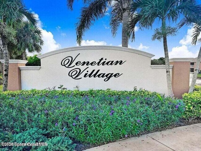 Building Photo - 1035 Venetian Dr