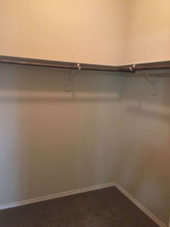 Building Photo - Gorgeous duplex for rent in Mansfield!