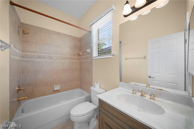 Building Photo - 7914 Founders Cir