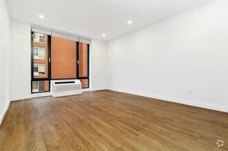 Building Photo - 1 bedroom in LONG ISLAND CITY NY 11101