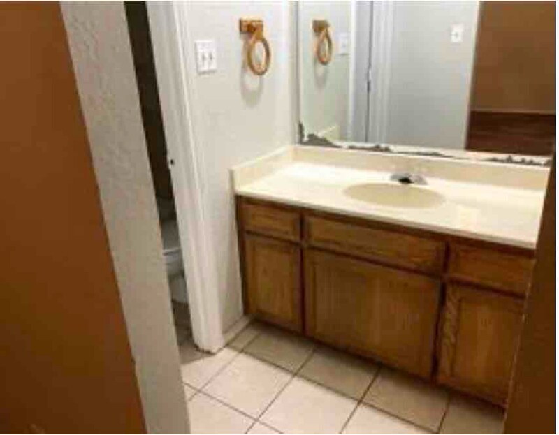 Building Photo - 2834 Ridgecrest Dr