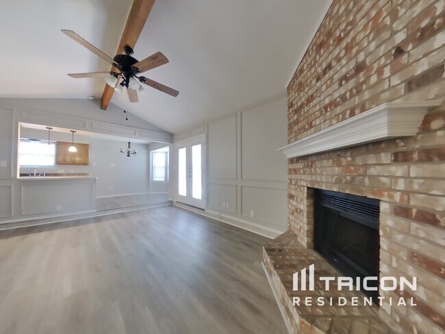 Building Photo - 8033 Berrybrook Dr