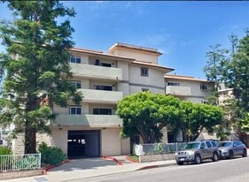 Building Photo - 4247 Inglewood Blvd