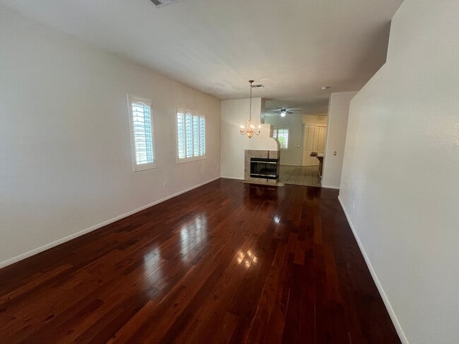 Building Photo - Single Story 3 bedroom-Summerlin