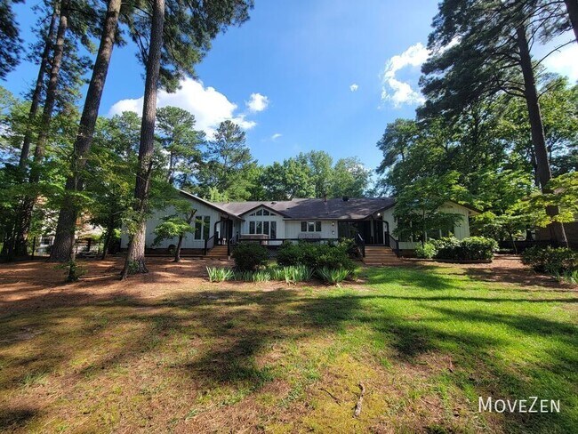 Building Photo - 6829 Greystone Dr