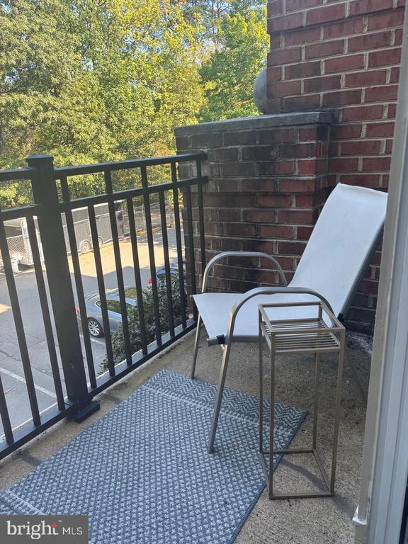 Building Photo - 1334 Garden Wall Cir