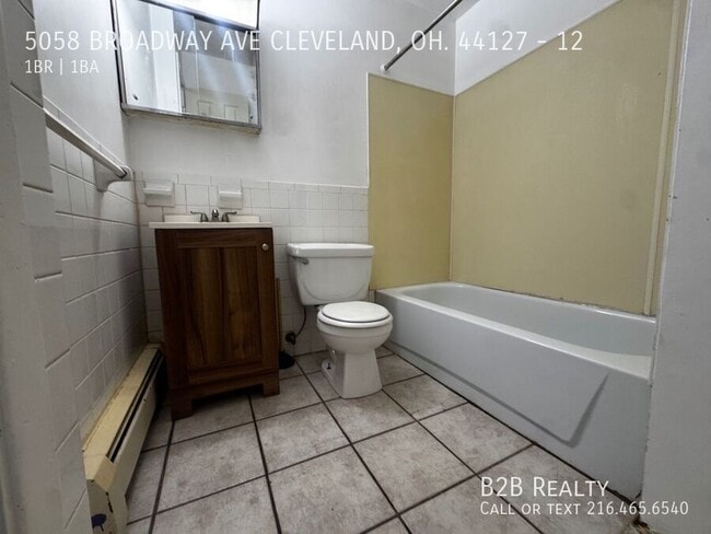 Building Photo - 5058 Broadway Ave