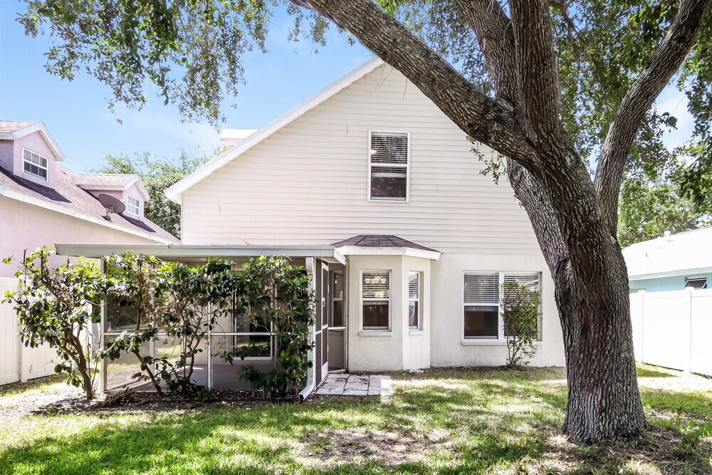 Building Photo - 8613 Hawbuck St