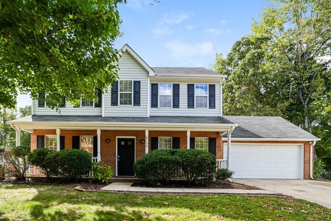 Building Photo - 8129 Vermilion Dr