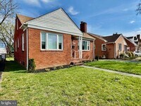 Building Photo - 532 Dunlap St