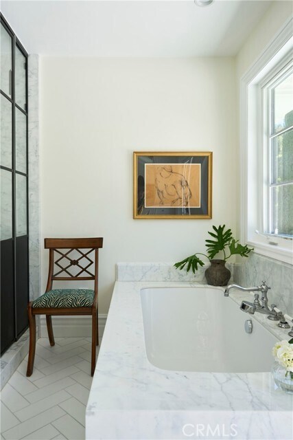 Building Photo - 4427 Westchester Dr