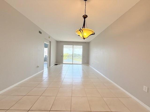 Building Photo - 7755 Yardley Dr