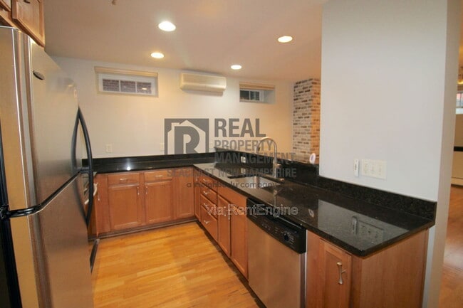 Building Photo - 159 State Street