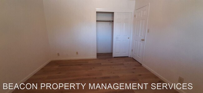 Building Photo - 2 br, 1 bath House - 918 LLOYD STREET