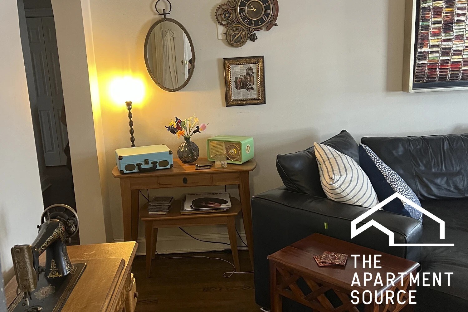 Building Photo - 918 Green Bay Rd