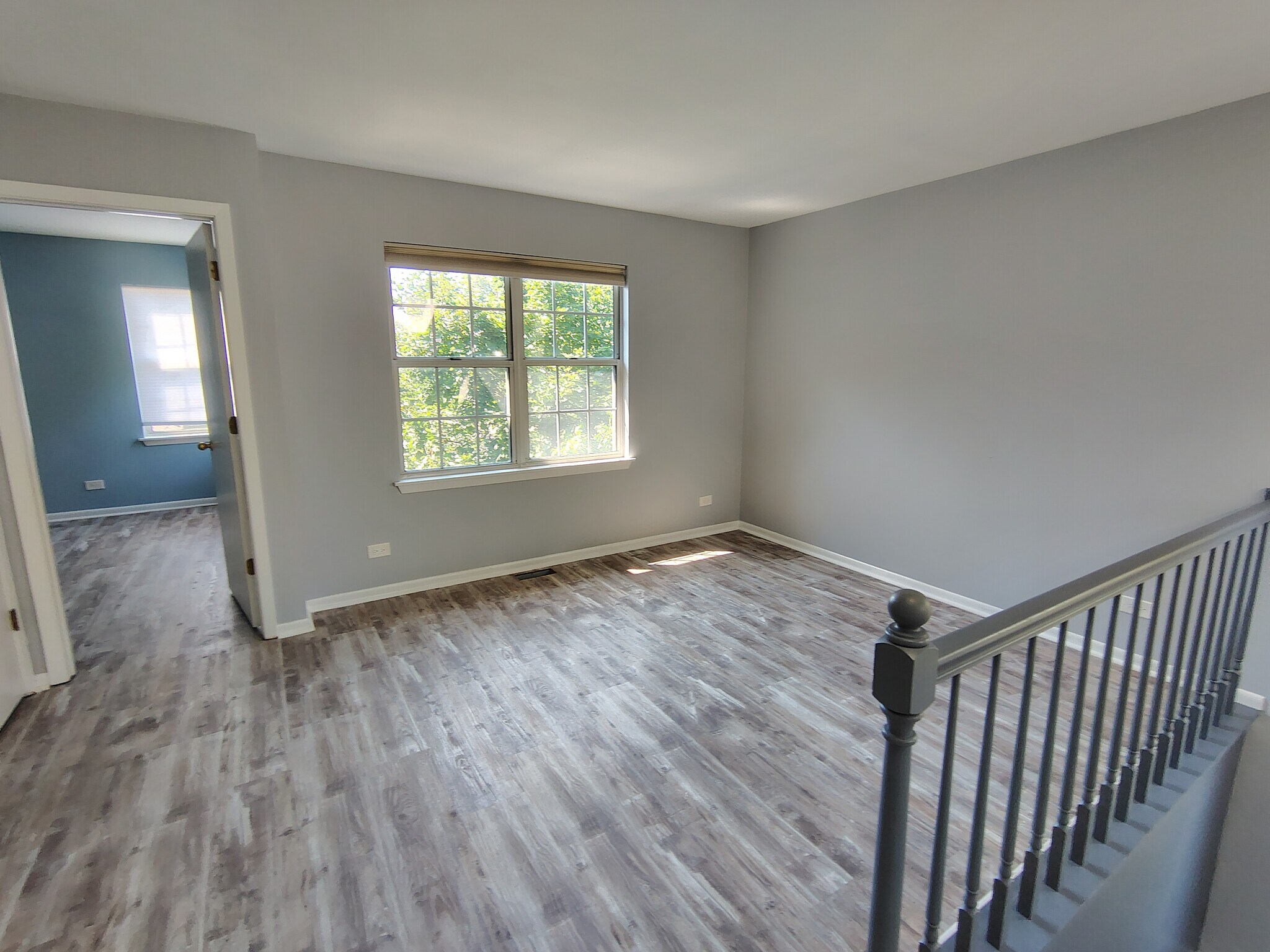 Building Photo - 667 Woodhaven Dr