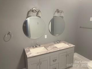 Building Photo - 314 N Ridge Ave