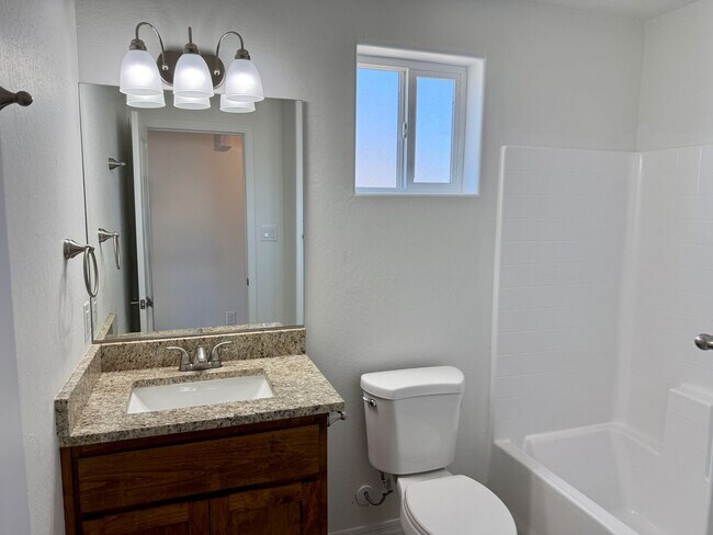 Building Photo - Brand New home in Wellton - 3 Bedrooms 2 Bath