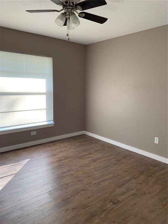 Building Photo - 1529 Spring Ridge Cir