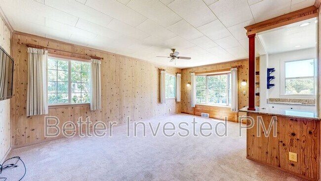Building Photo - 175 Giorno Ave