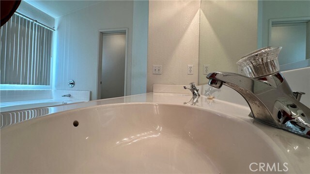 Building Photo - 8910 Newcastle Ave