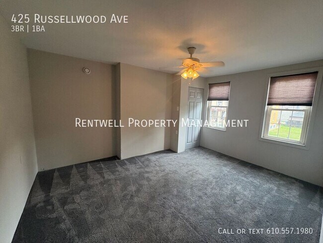Building Photo - 425 Russellwood Ave