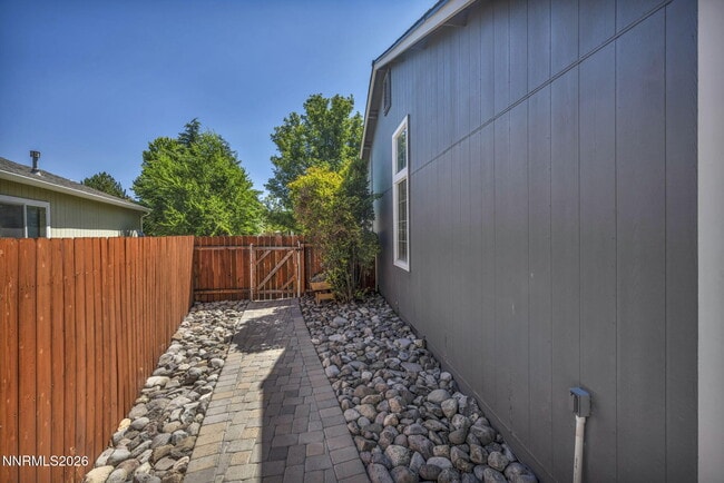 Building Photo - 5045 Pradera St