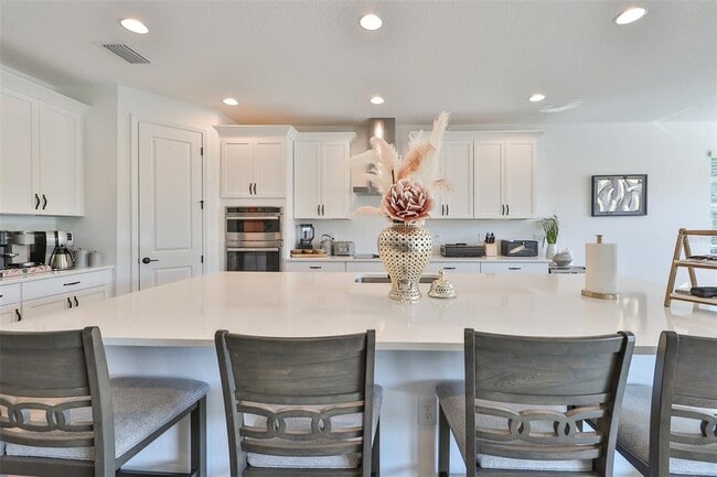 Building Photo - 5410 Trevesta Pl