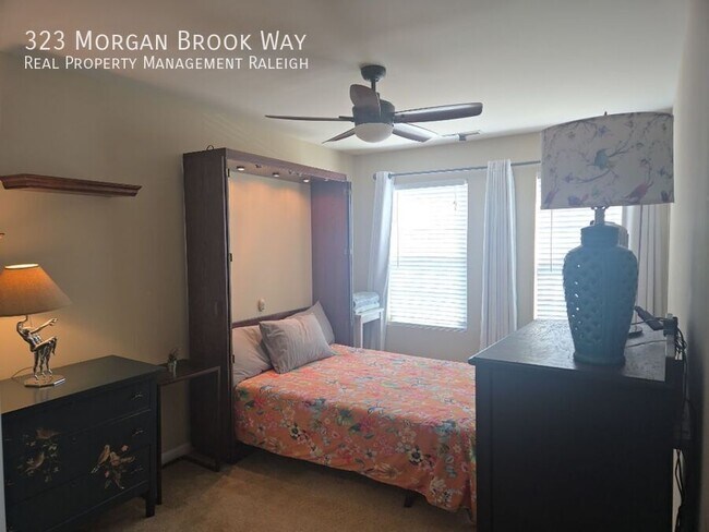 Building Photo - 323 Morgan Brook Way