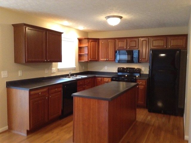 Building Photo - 10742 Stone Ridge Way