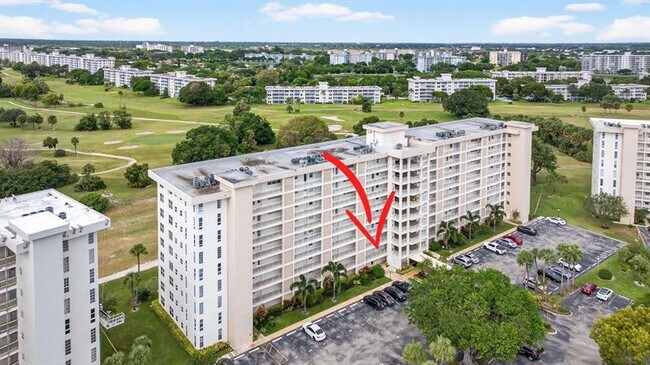 Building Photo - 2671 S Course Dr