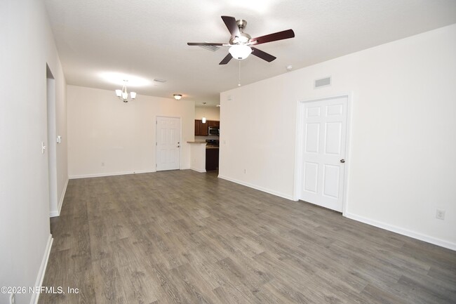 Building Photo - 2211 Golden Lake Loop