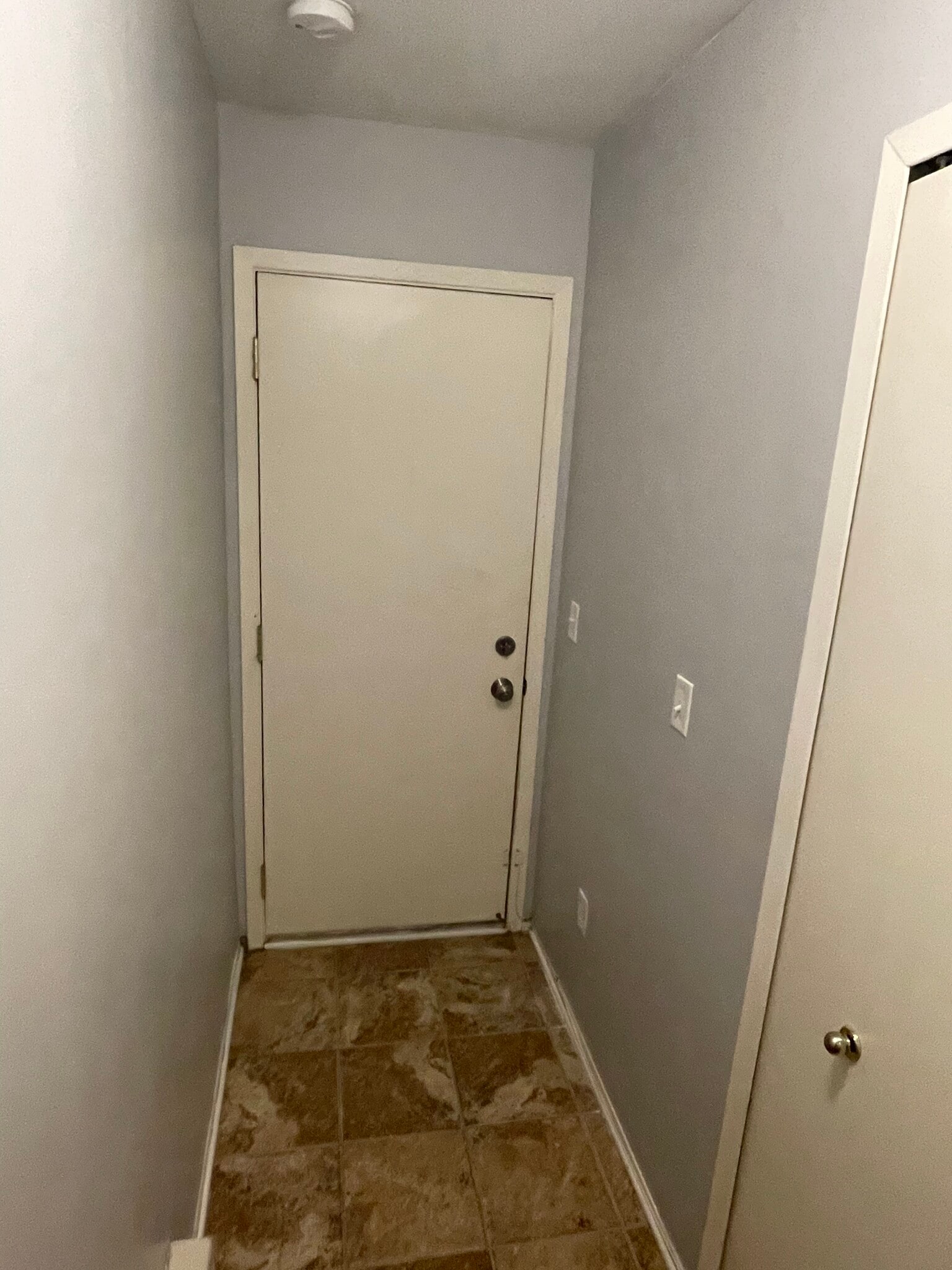 Building Photo - 23325 Cornerstone Village Dr