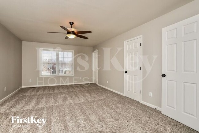 Building Photo - 332 Centerfield Dr