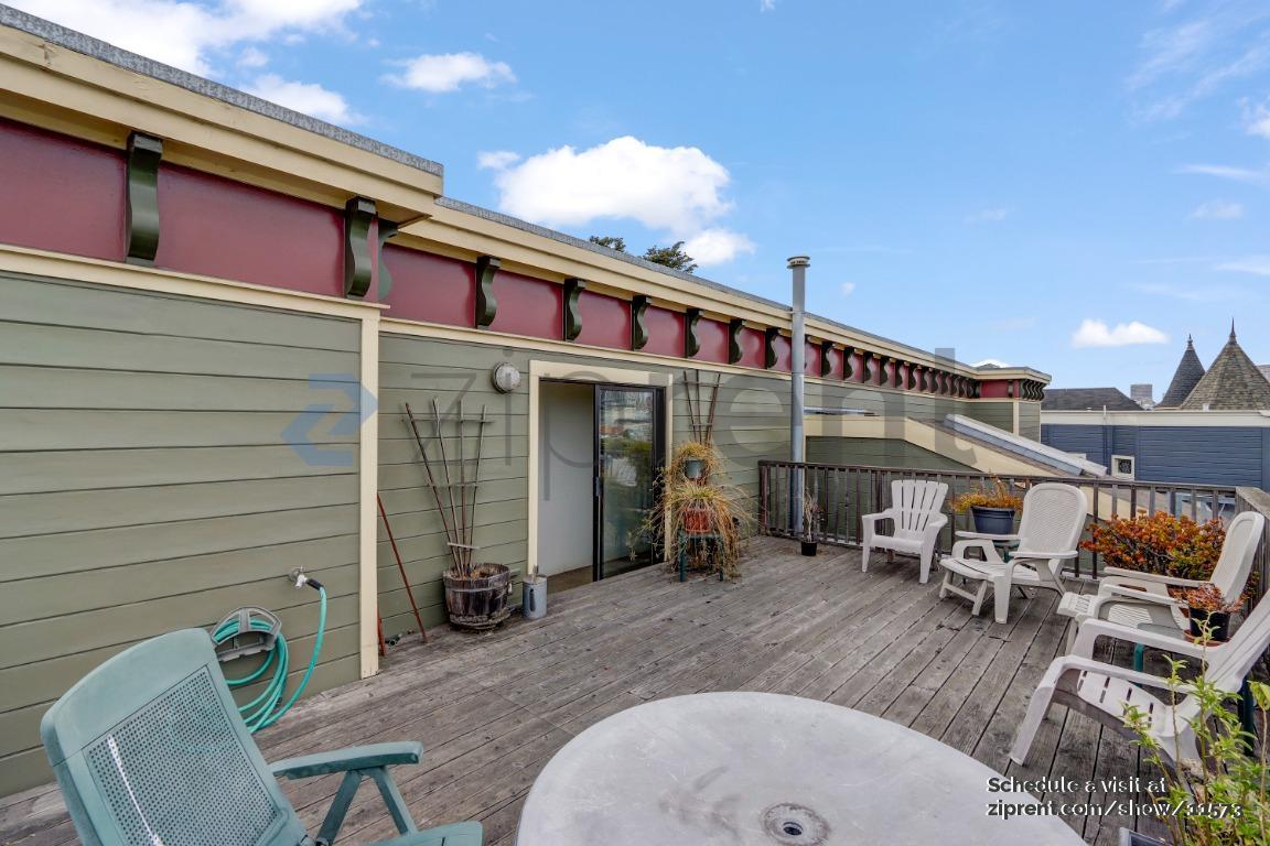 Building Photo - 201 Laguna St