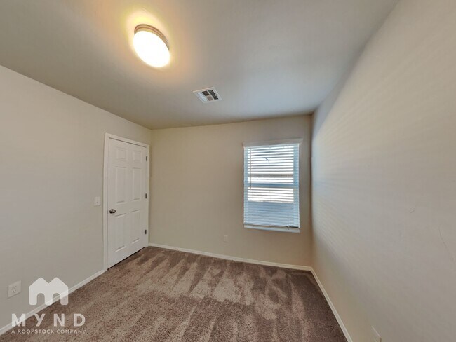 Building Photo - 4208 Umbria Rd