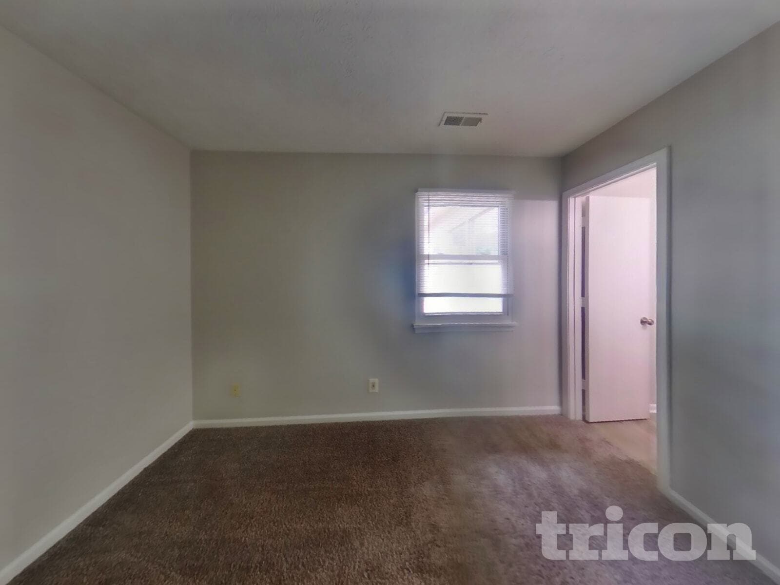 Building Photo - 5220 Tamarisk Ct