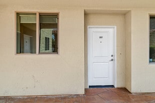 Building Photo - 15435 Vanowen St