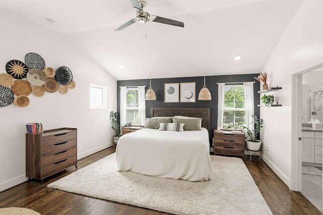 Building Photo - 429 Westboro Dr