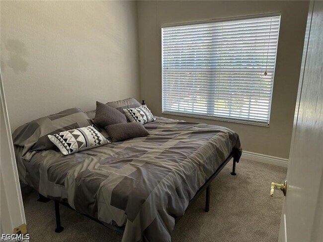 Building Photo - 9120 Red Canyon Dr