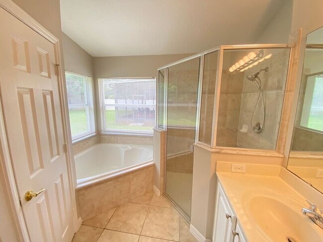 Building Photo - 9729 Pecky Cypress Way