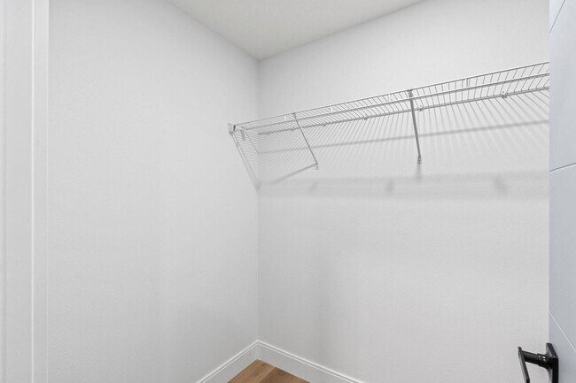 Building Photo - 1623 Espejo St SE