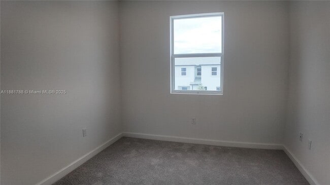 Building Photo - 35761 SW 178th Ct