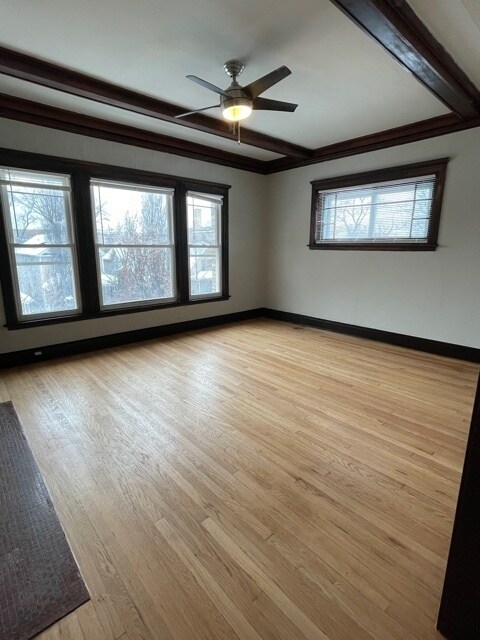Building Photo - 4450 N Winchester Ave