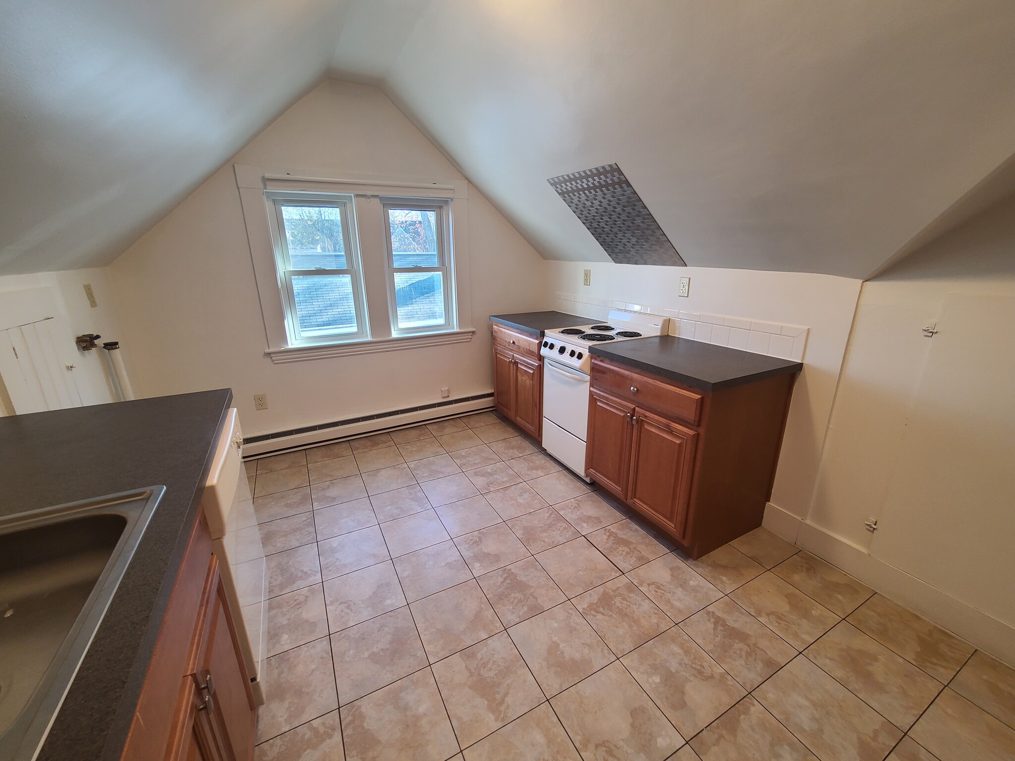 Building Photo - 1628 Massachusetts Ave