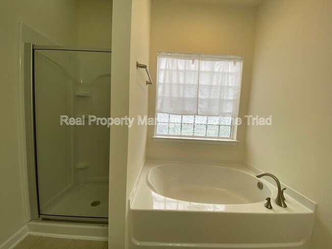 Building Photo - 4539 Deighton Ct